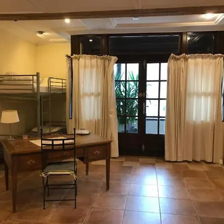 Apartment Hibiscus House *